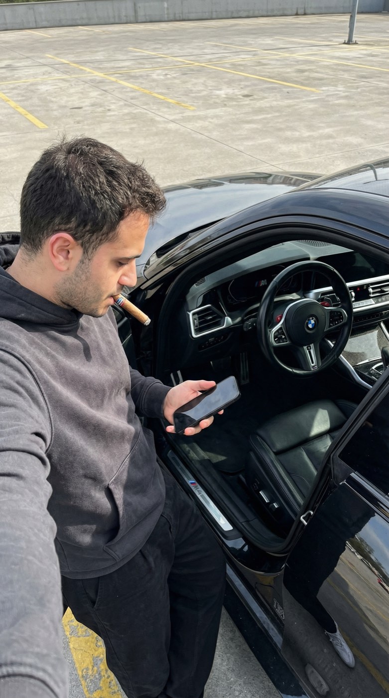 BMW M4 Competition örnek görsel