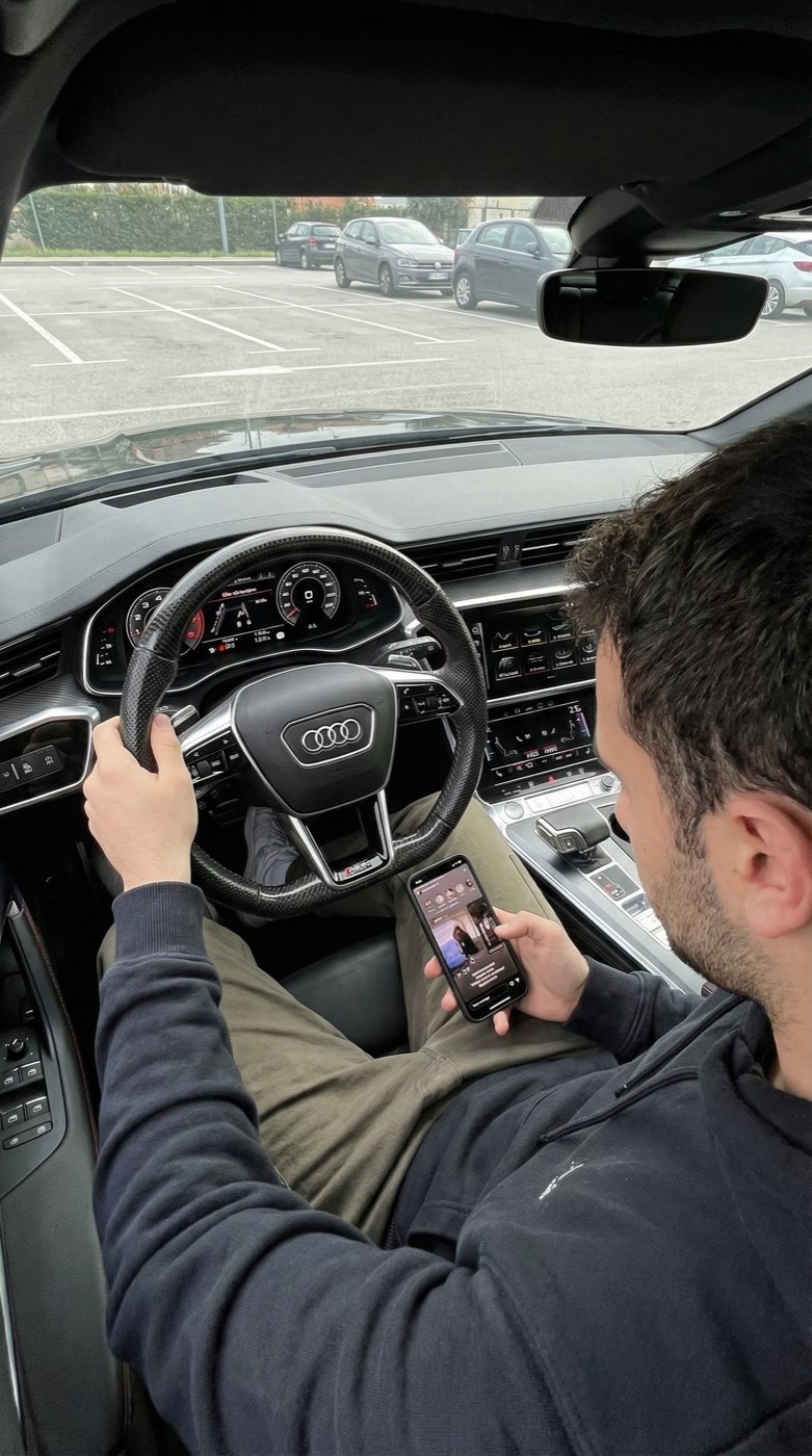 Audi RS6 Avant Performance örnek görsel